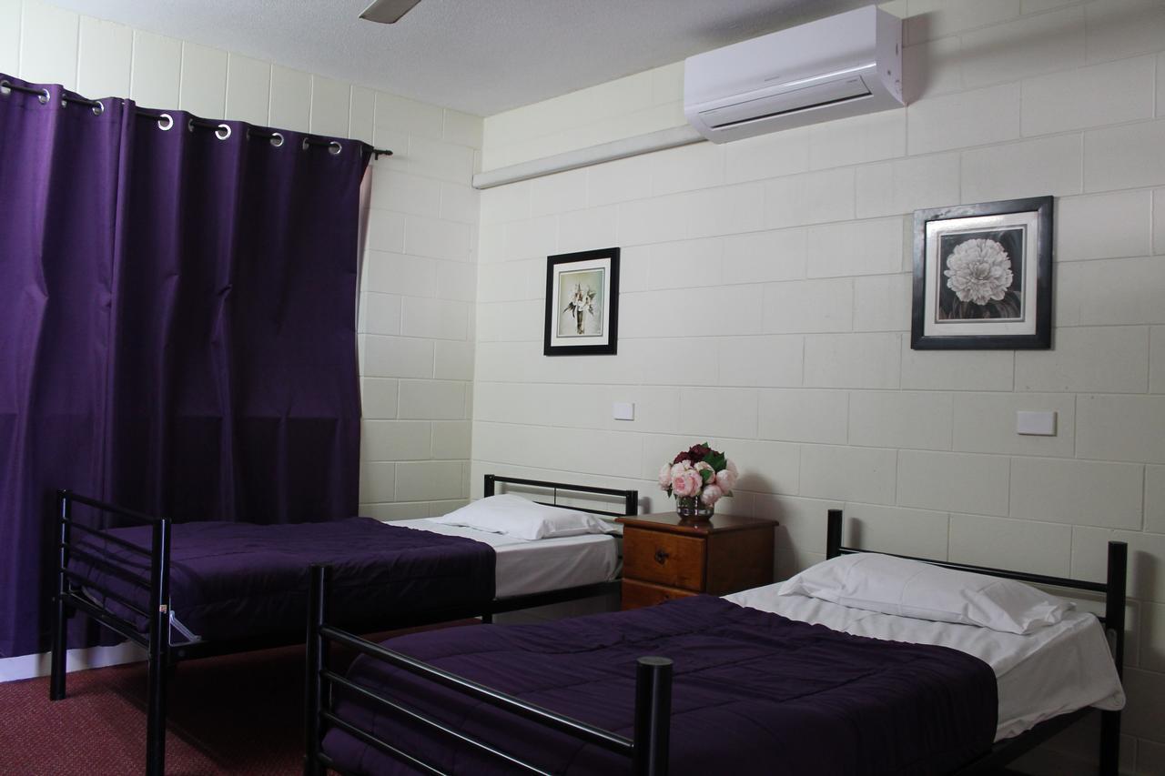 Foreign Exchange Accommodation-Beachside Townsville Exterior foto