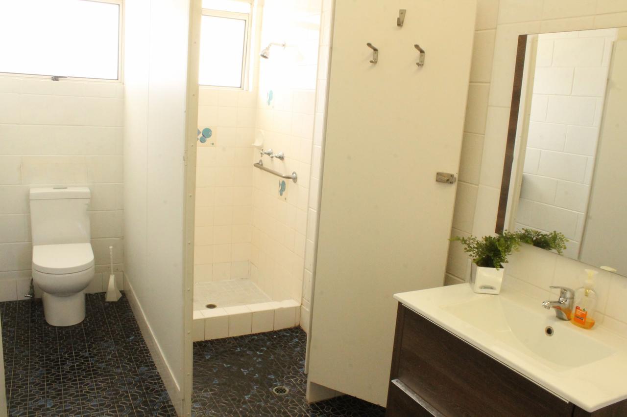 Foreign Exchange Accommodation-Beachside Townsville Exterior foto
